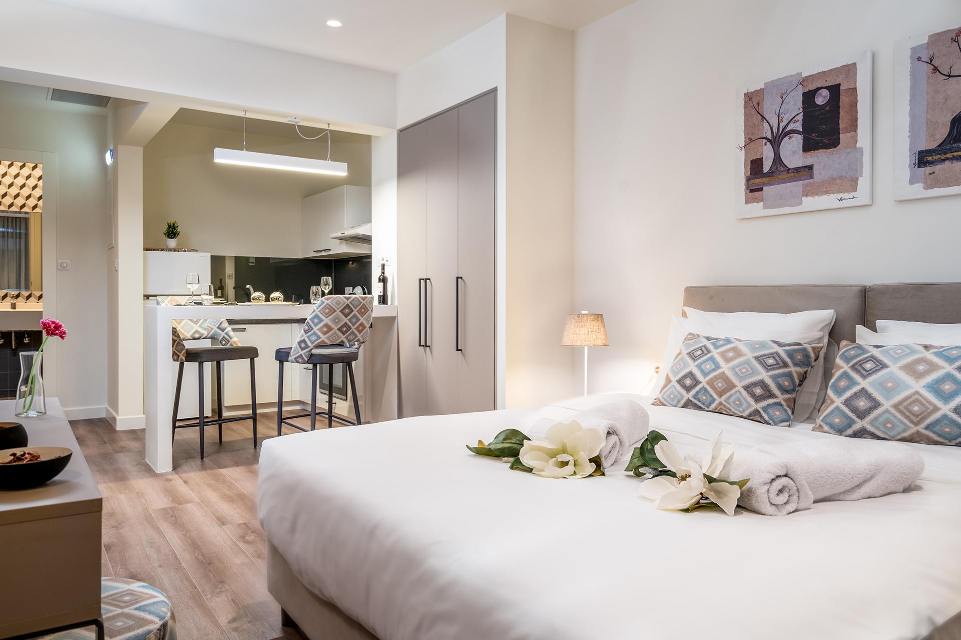 Urban Nest - Suites & Apartments Athene Buitenkant foto